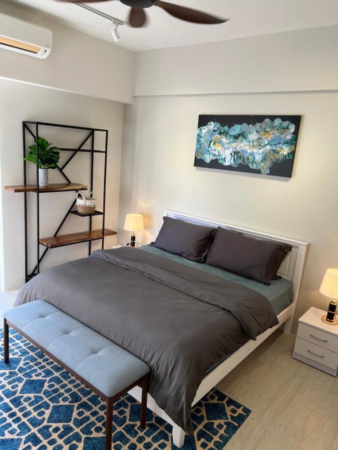 By The Sea Beachfront Designer Suites Penang - Managed By Art Of Tree Batu Ferringhi Kültér fotó