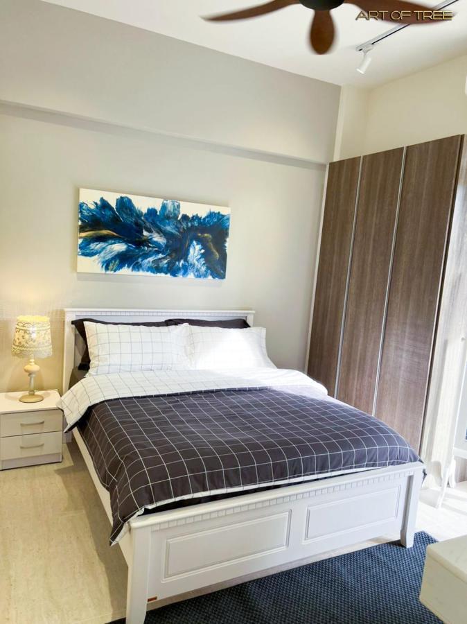 By The Sea Beachfront Designer Suites Penang - Managed By Art Of Tree Batu Ferringhi Kültér fotó