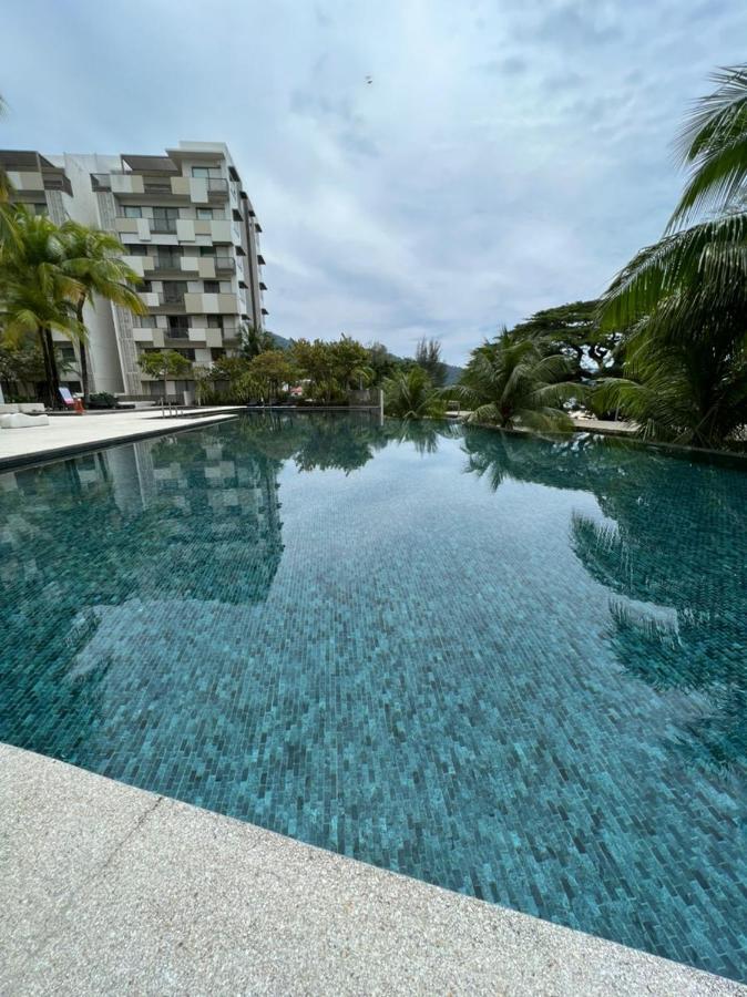 By The Sea Beachfront Designer Suites Penang - Managed By Art Of Tree Batu Ferringhi Kültér fotó